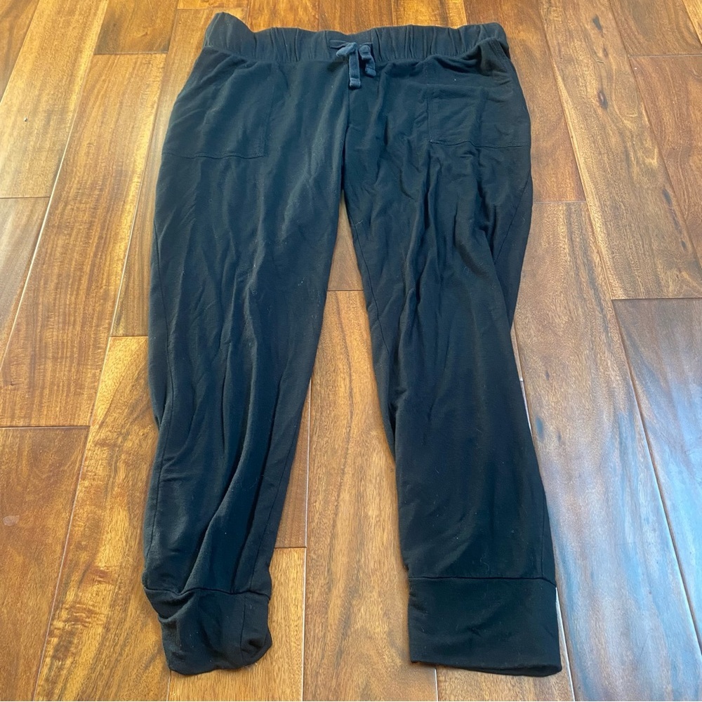 Isabel Maternity Women's Black Joggers with Side Pockets Size Large